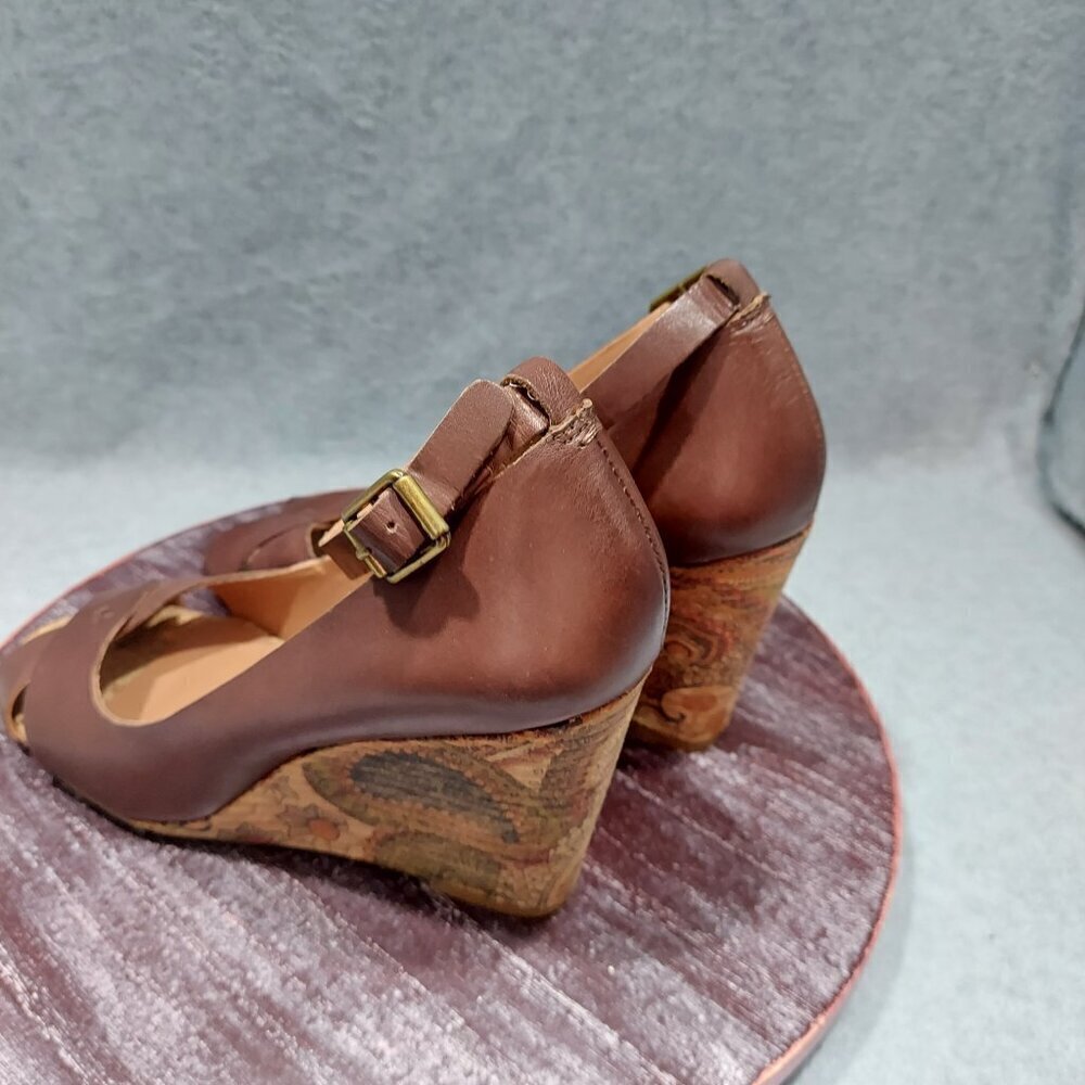 Lucky Brand Tan Cork Wedge Platform Sandals Size 9.5M with paisley print - Picture 10 of 15